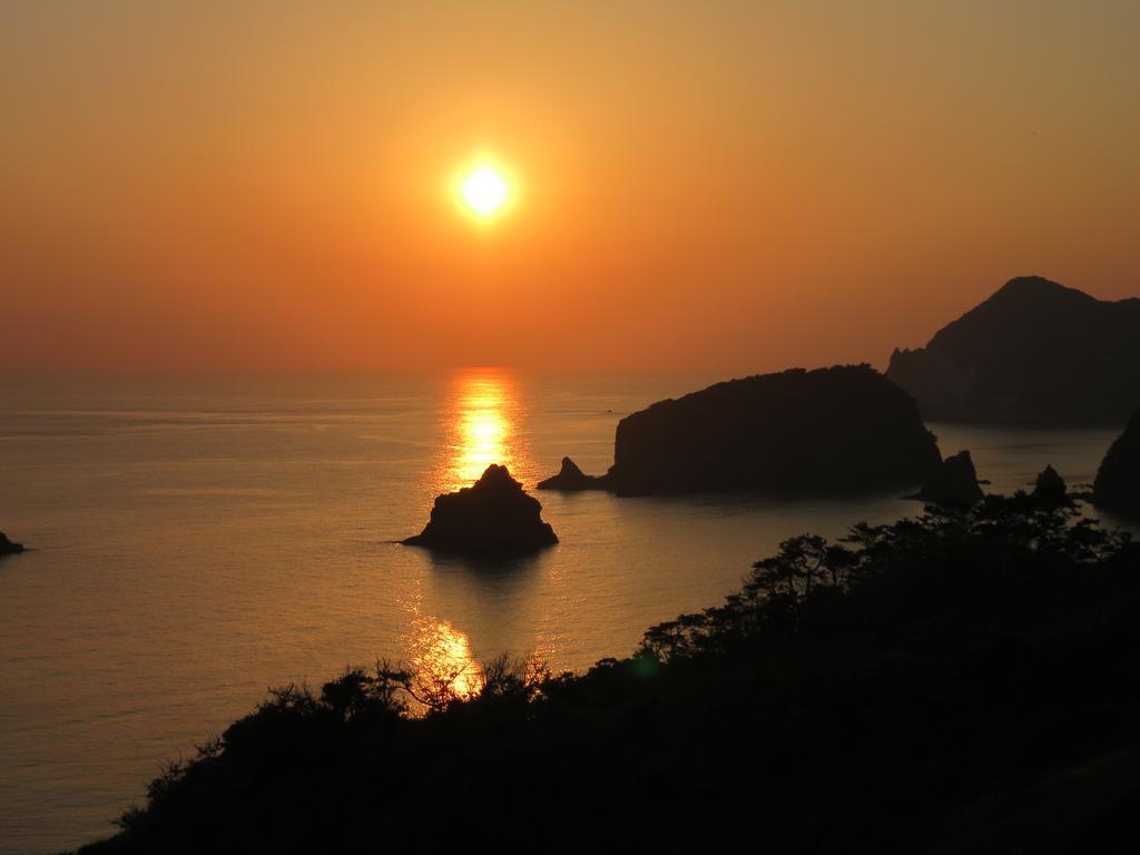 Retreat Wabi-Sabi - Walk To Ohama Beach - Max 12 Ppl Shimoda  Exteriör bild